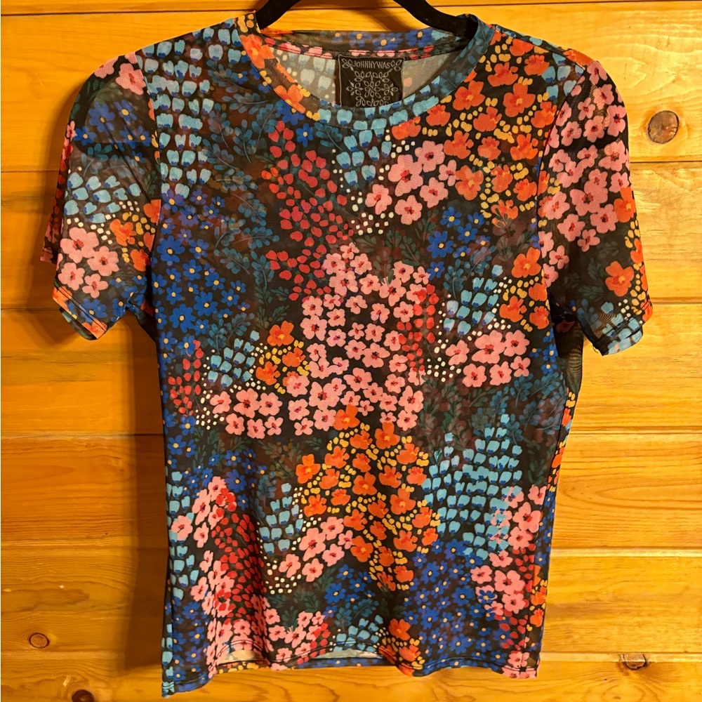 Johnny Was Lined Short Sleeve Medium Floral Top